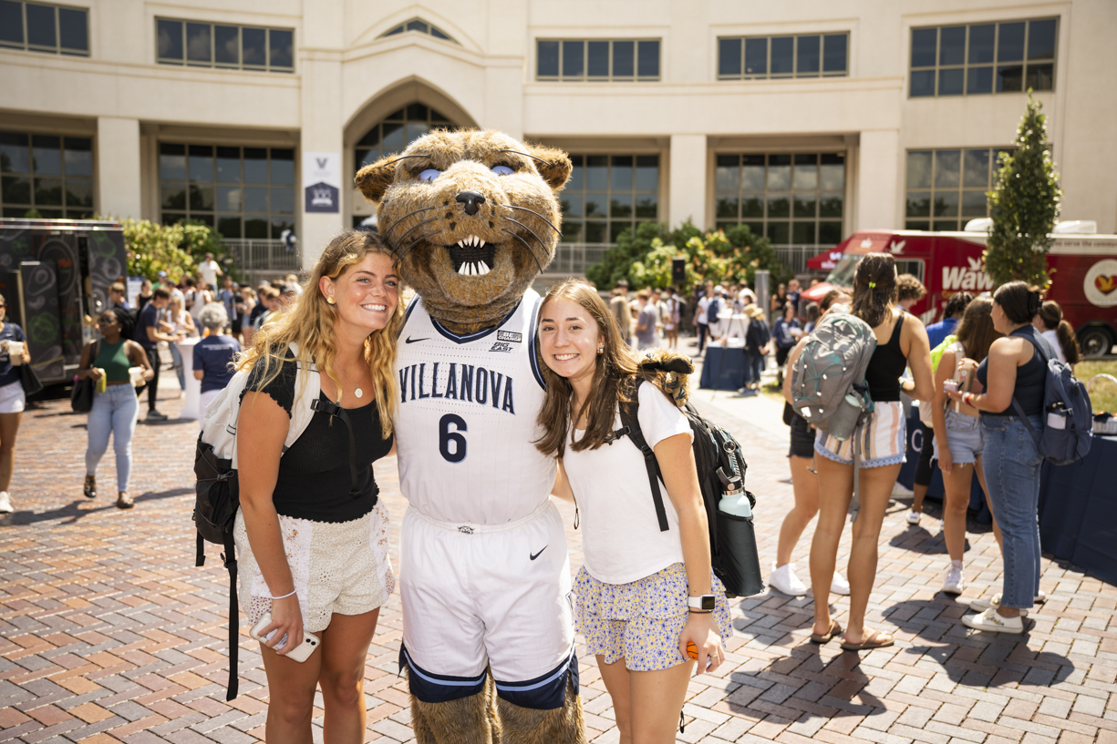 Students with Wildcat