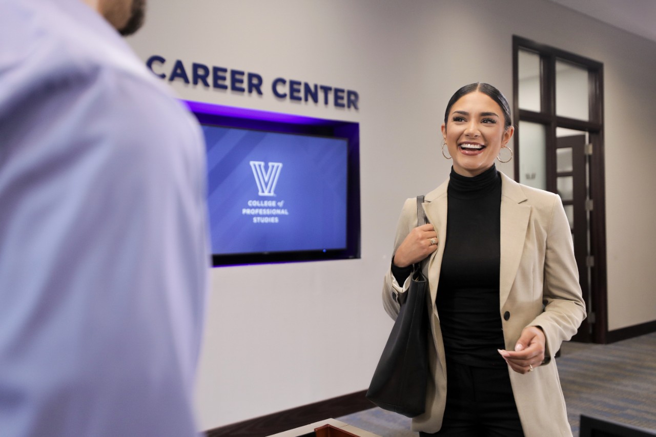 Student at the career center